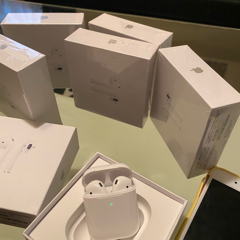 AppleAir pods 2nd generation